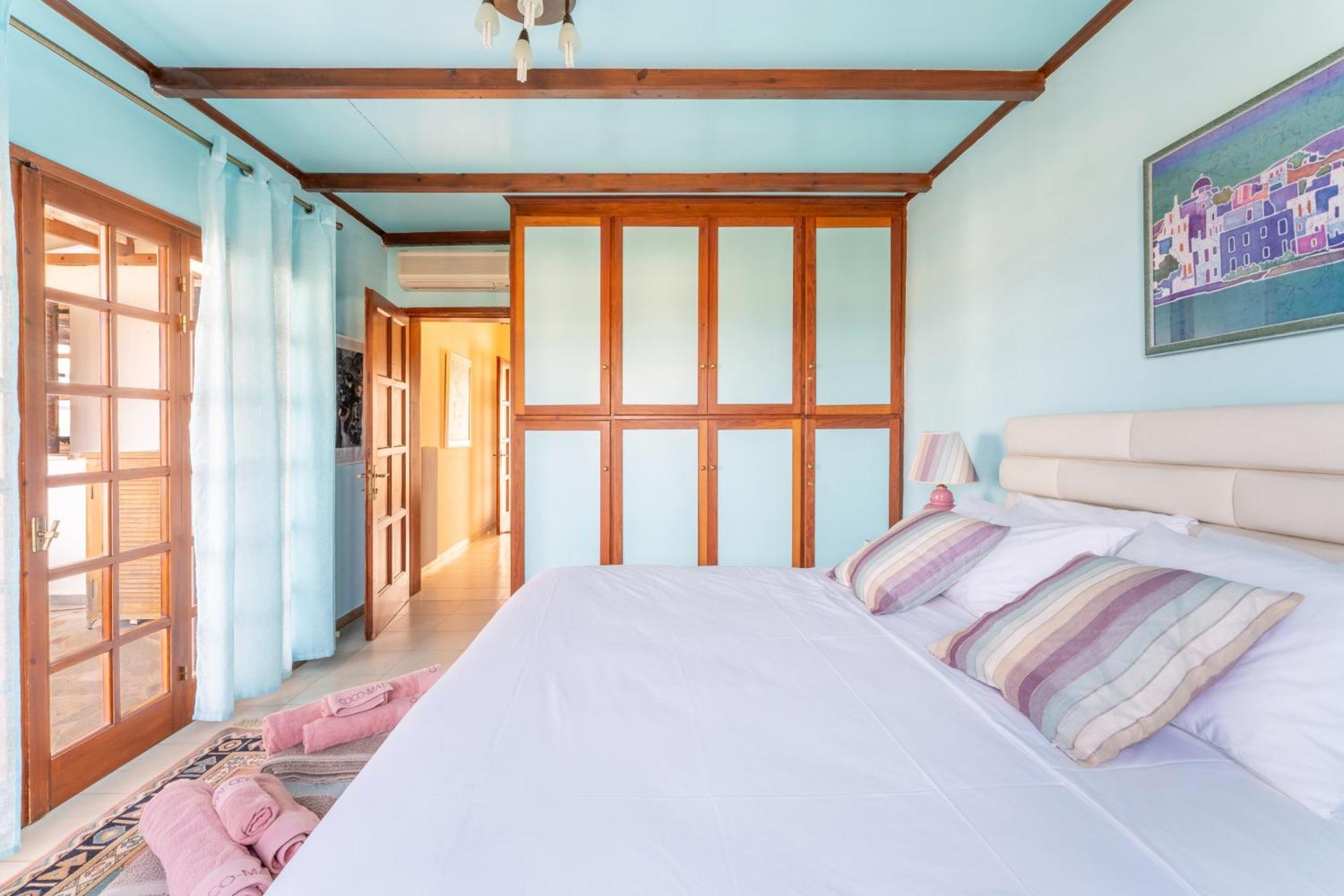 The House Of Gratitude - Poolside Retreat Villa Loutra Oraias Elenis Ngoại thất bức ảnh