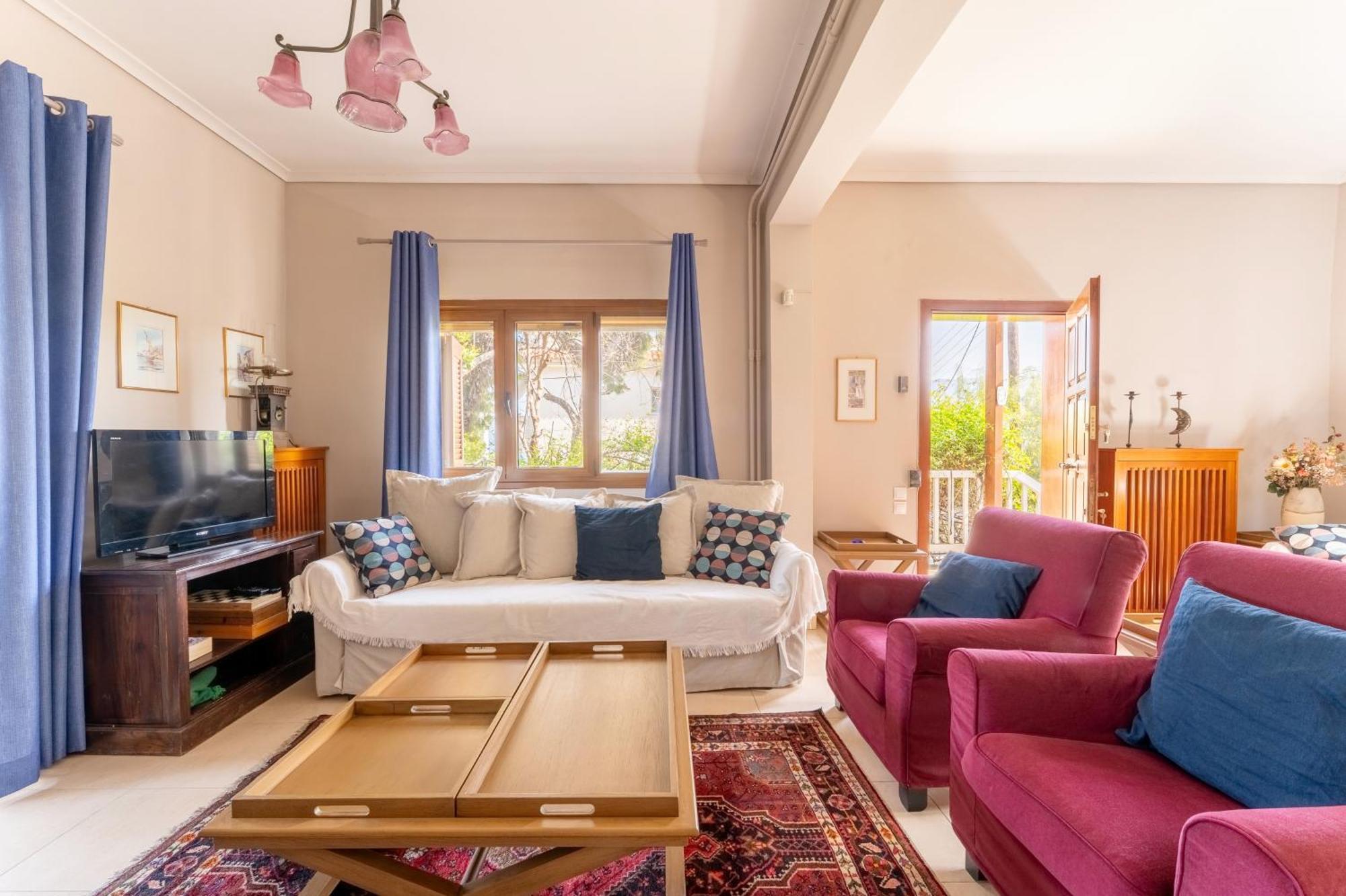 The House Of Gratitude - Poolside Retreat Villa Loutra Oraias Elenis Ngoại thất bức ảnh
