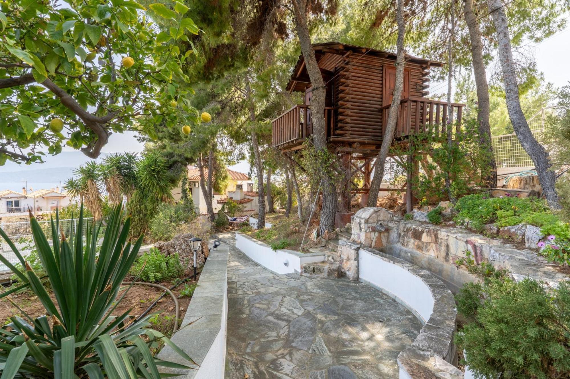 The House Of Gratitude - Poolside Retreat Villa Loutra Oraias Elenis Ngoại thất bức ảnh